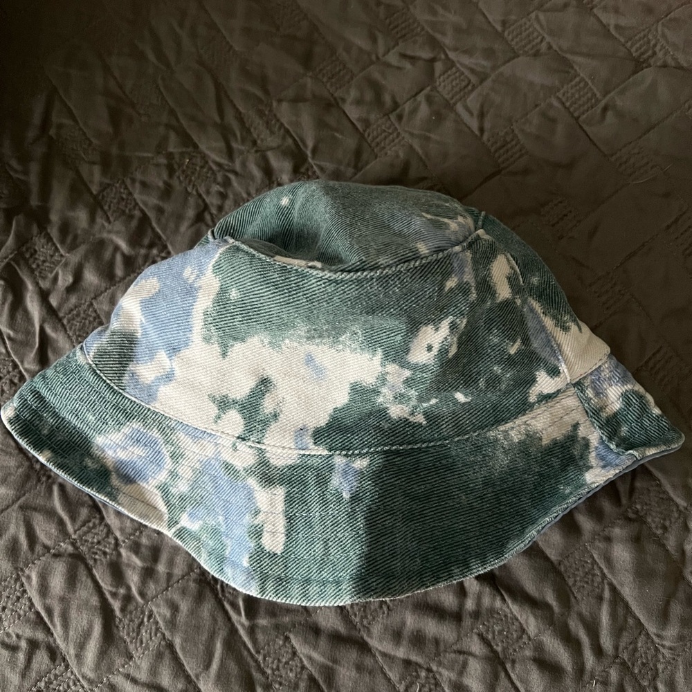 Tie Dye Bucket Hat